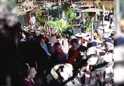 Publikohet video e sherrit para plagosjes. Ja si nisi konflikti i ‘armikut’ të Shullazit dhe Musait (VIDEO)