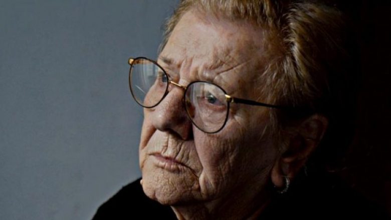 Akademiku tregon bisedën me Tinka Kurtin: Djali humbi jetën pas telefonatës me të