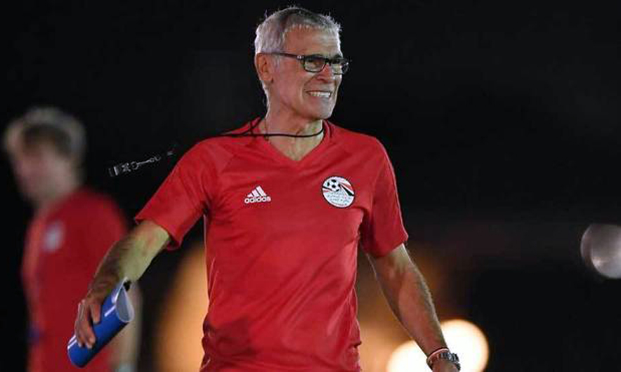 Trajneri i Egjiptit: Kam një problem para Botërorit: Ramazanin