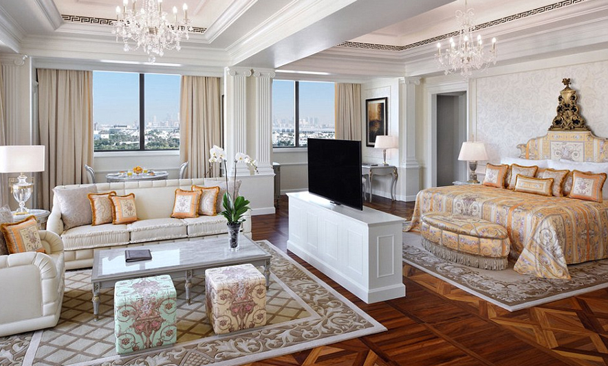 Luksi i Versace Palace në Dubai (FOTO)