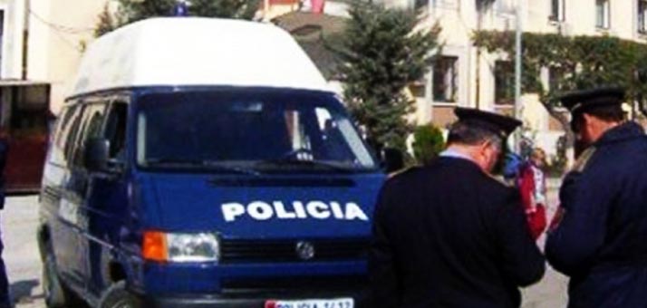 Durrës, vidhet dyqani në pronësi të 27-vjeçarit