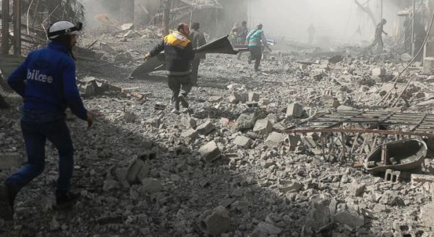 Mbi 210 të vdekur nga bombardimet në rrethinat e Damaskut