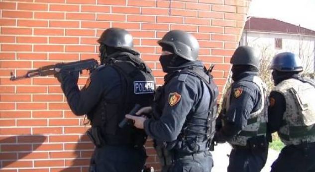 Nga skafist në biznesmen, zbardhen emrat e drejtuesve të 7 grupeve kriminale