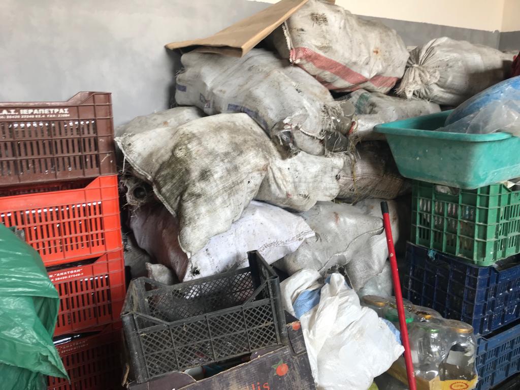 Arrestohen dy inspektorë të AKU-së, shikoni kushtet skandaloze ku prodhoheshin ushqimet (FOTO)