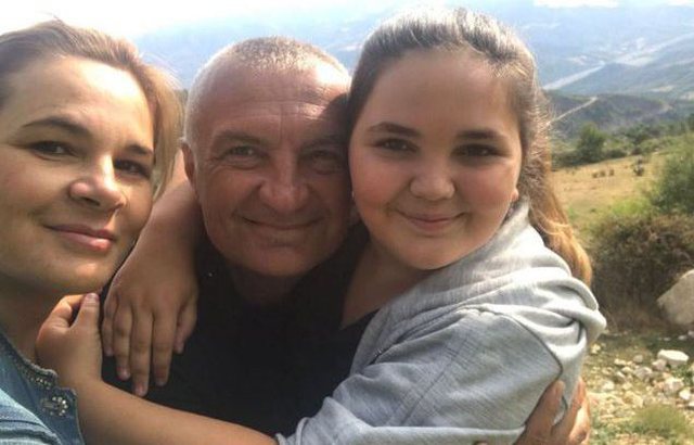 Era Meta së shpejti në rolin e prezantueses