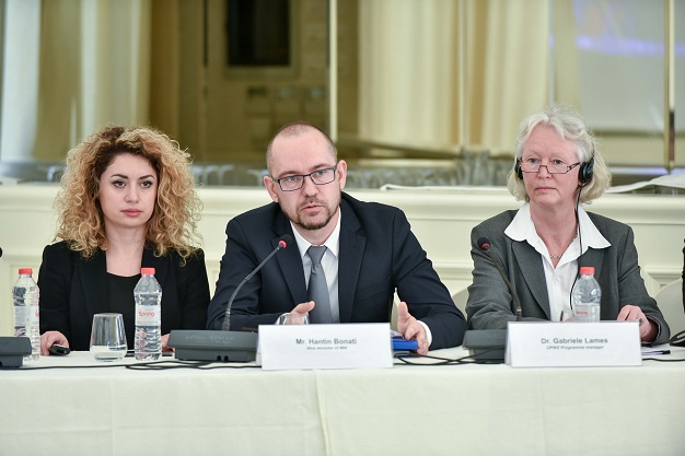 “Dita Botërore e Ujit”, zv.ministri në Durrës: Ligjshmëria sjell investimet