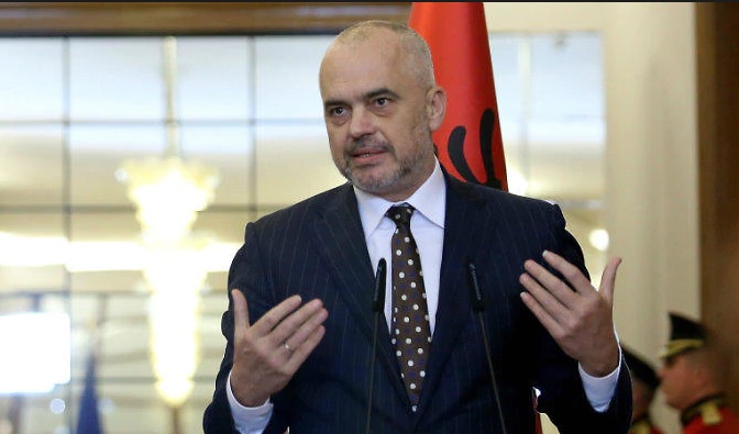 “Ç’janë këta bamirës rusë që paguajnë pa të pyetur”, Rama ironizon Bashën