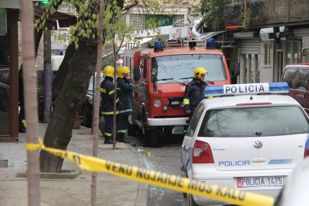 DETAJET/ Shpërthimi në Tiranë, dëshmitari: Shitësit iu prenë gishtat