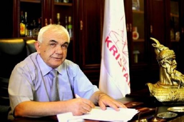 Po dorëzonte një diplomë, si u arrestua në flagrancë ish-pronari i “Kristal”