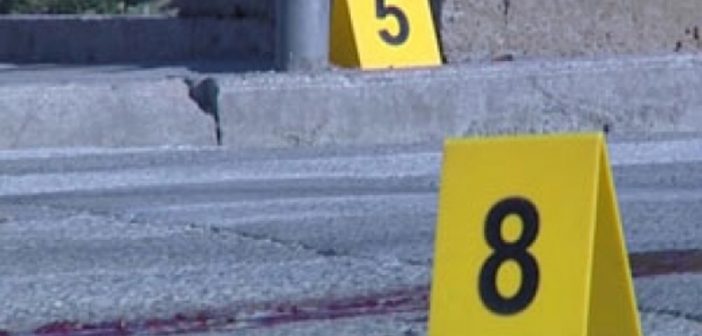 Makina përplas nënë e bijë në Durrës