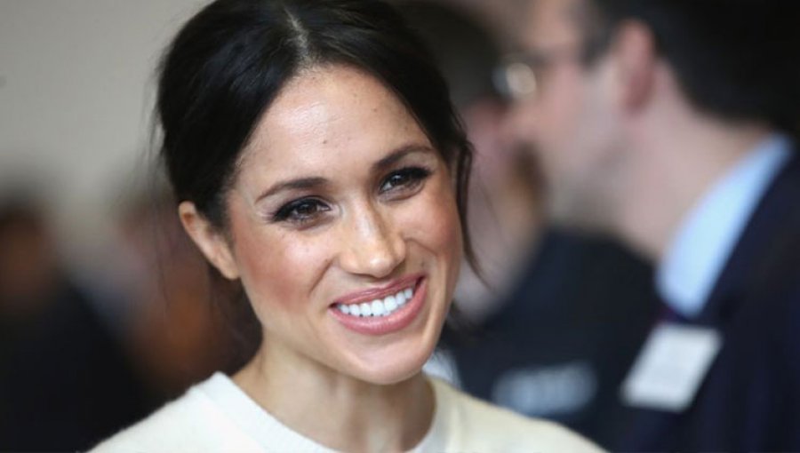 Meghan Markle i ka shkruar vetë ftesat e dasmës?!