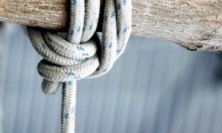 50-vjeçari gjendet i varur në kasollen e bagëtive