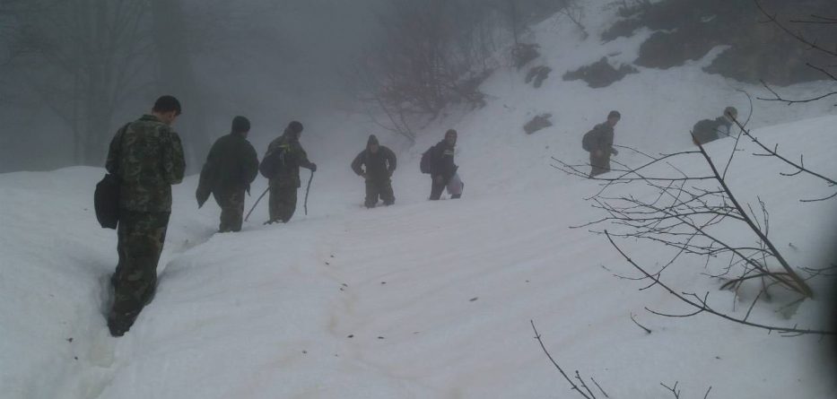 4 ditë të bllokuar në Dajt, shpëtohen pas 6 orësh operacion nga ushtarakët (FOTO)