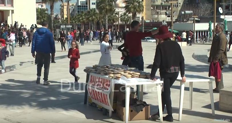 Si u festua Dita e Verës në Durrës (VIDEO)