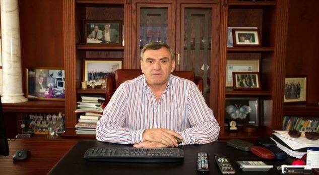 Do të kandidojë për kryebashkiak të Durrësit në 2019? Ja si përgjigjet Agron Duka