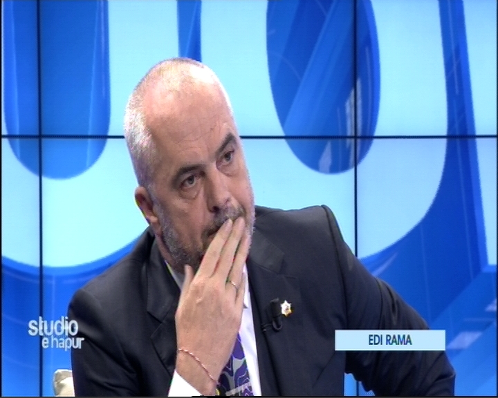 “Kalo në publicitet të marrësh veten”, Rama vë në siklet gazetaren