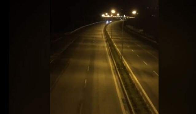 VIDEO/ Gara shpejtësie me makinat luksoze, ja si e pësojnë tre drejtuesit