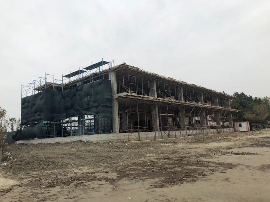 Durrës, bllokohen punimet e hotelit 7-katësh pranë Urës së Dajlanit