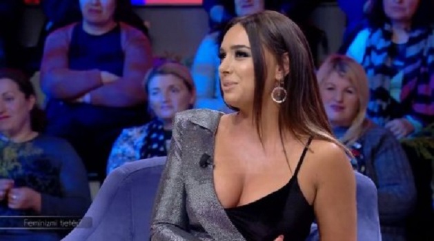 A është e lidhur Ilda Bejleri me deputetin e PD-së? Ja si përgjigjet moderatorja (VIDEO)