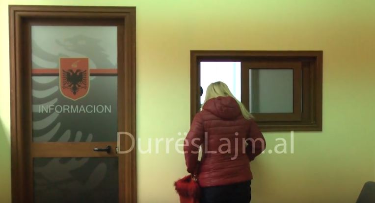 Gjykata e Durrësit hap zyrën e informacionit për qytetarët (VIDEO)