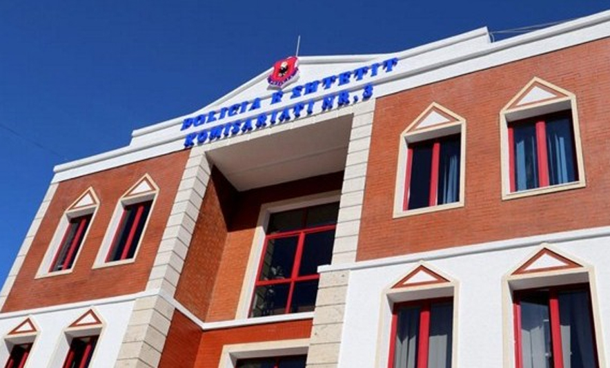 Dekonspiroi megaoperacionin për klandestinët, ndalohet efektivi i policisë