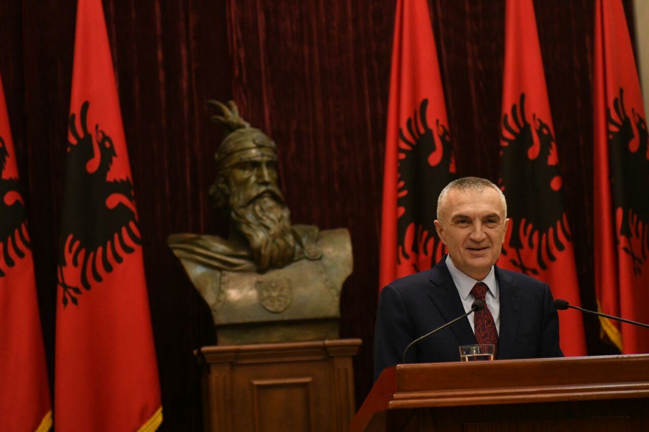 Negociatat për detin/ Presidenti Meta takohet me ambasadoren greke