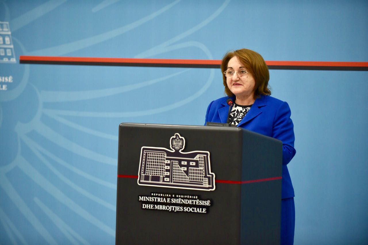 Dalin datat/ Kush mund të konkurojë për infermier, lista e plotë emërore