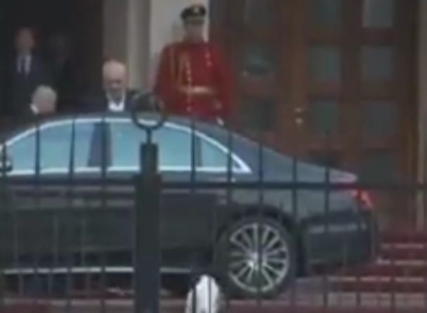 Përfundon takimi Meta-Rama në Presidencë