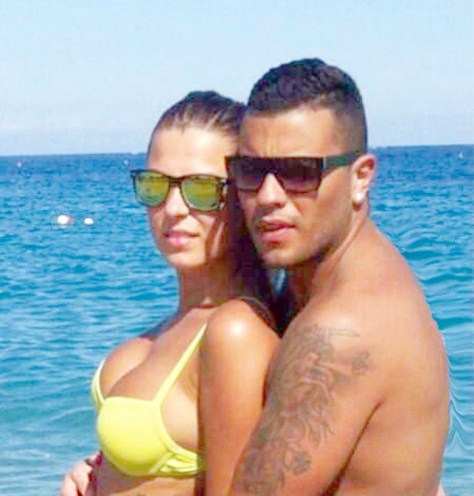 Bukuroshja durrsake kthehet në Shqipëri pas prishjes së fejesës, pse mori fund lidhja