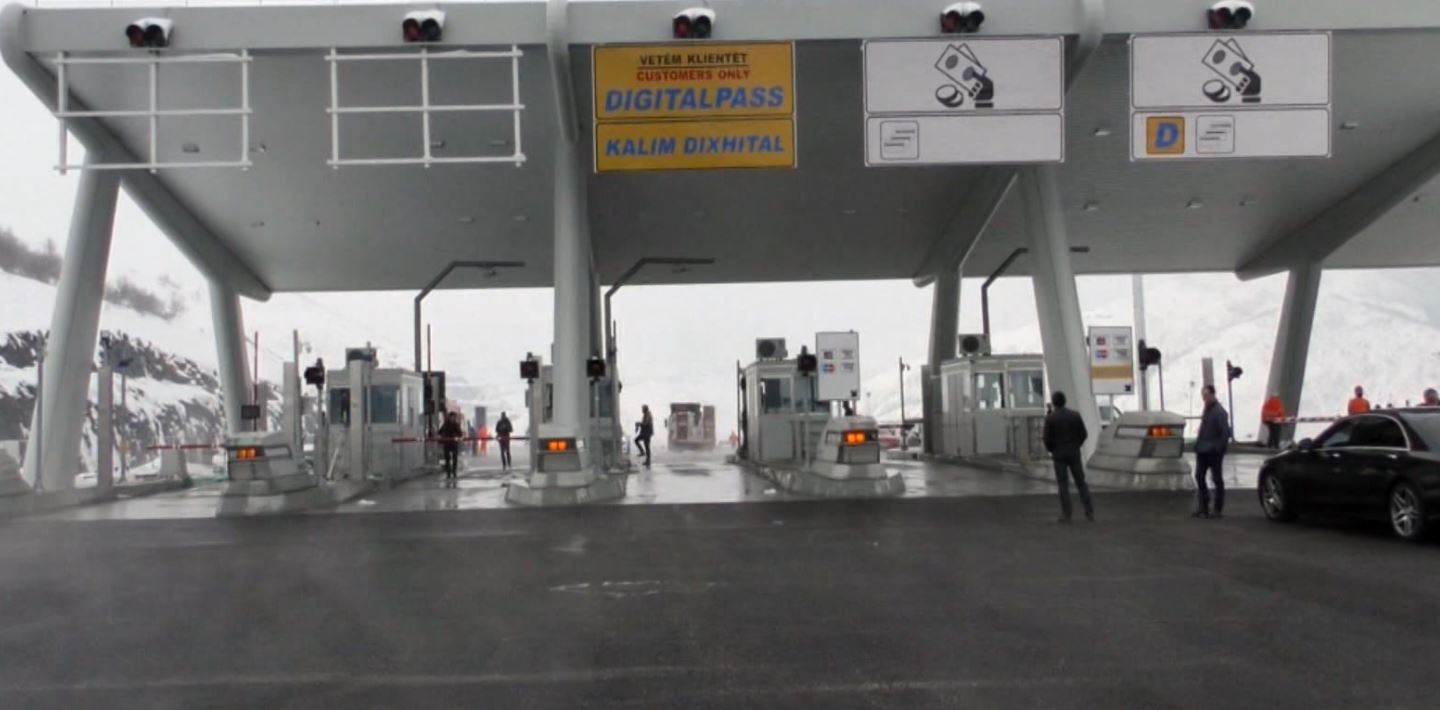 Kundër taksës në Rrugën e Kombit, qytetarët kosovarë e shqiptarë në protestë të shtunën