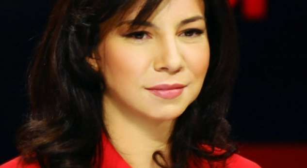 Gazetarja e njohur për Ilda Bejlerin: Ji vetvetja, pije një kafe me Muçin se…