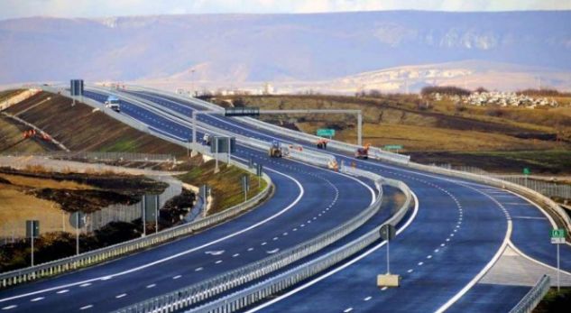 Taksa në “Rrugën e Kombit”, paralajmërimi për Ramën: Hiqe ose…