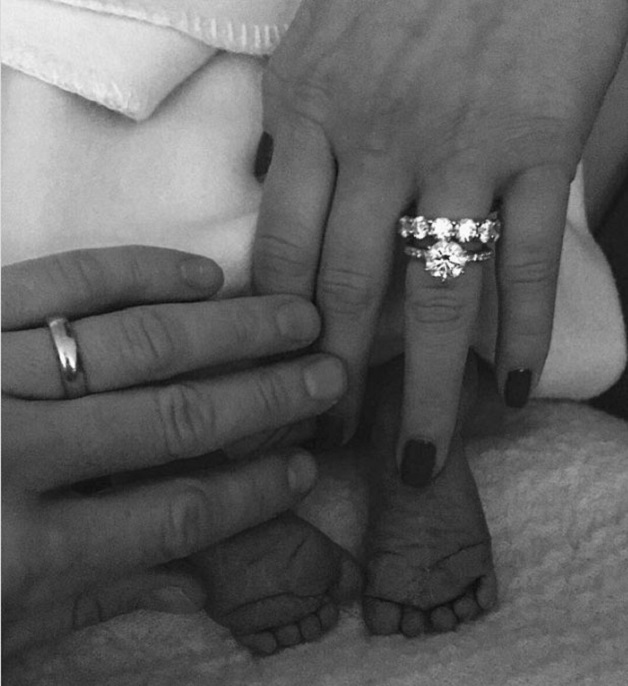 Futbollisti i njohur bëhet baba për herë të parë