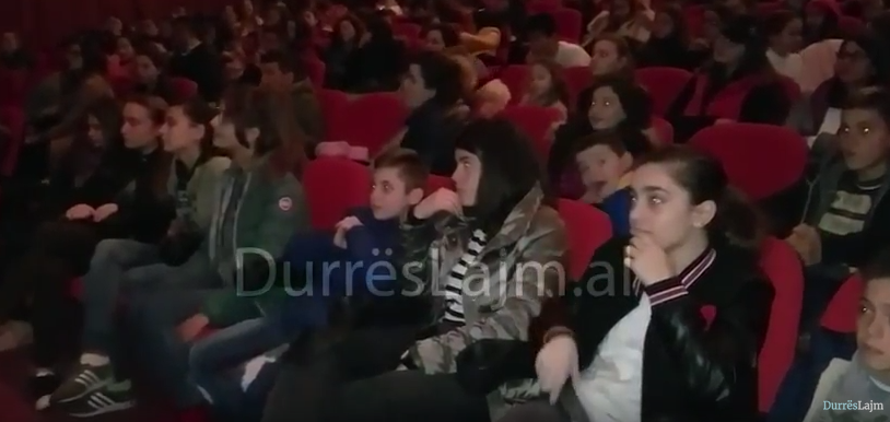 &#8220;Sirea Film&#8221; nis nga Durrësi turneun për përzgjedhjen e fëmijëve të talentuar (VIDEO)