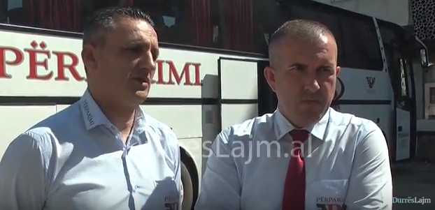 Kosovarët në Durrës: Kjo është shumë e rëndë, Rama na ngriti traun neve dhe banorëve të Kukësit (VIDEO)