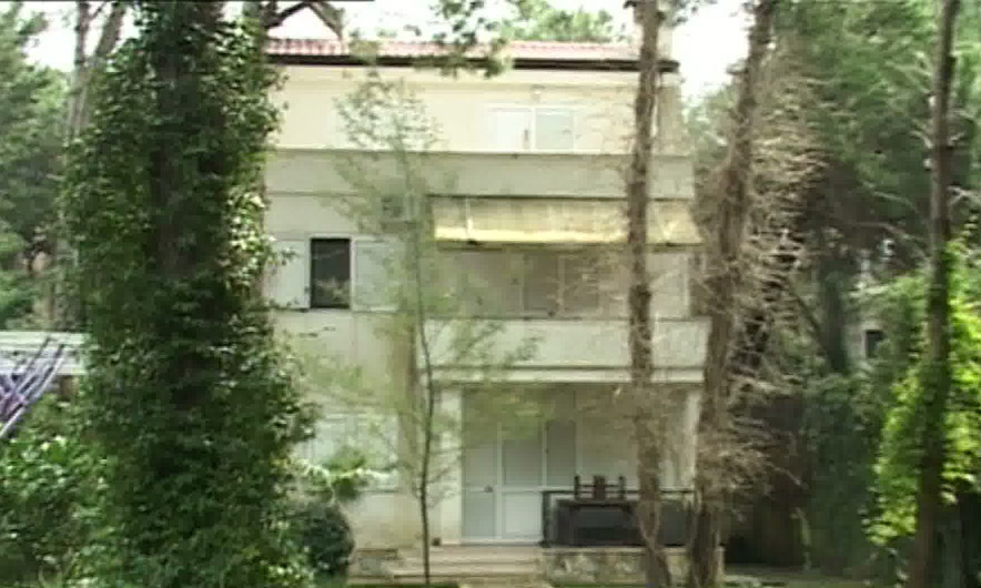 Deputeti socialist milioner akuzohet për një tjetër zaptim. Ndërtuesi në Golem e paditi për truallin pranë vilës që i shiti