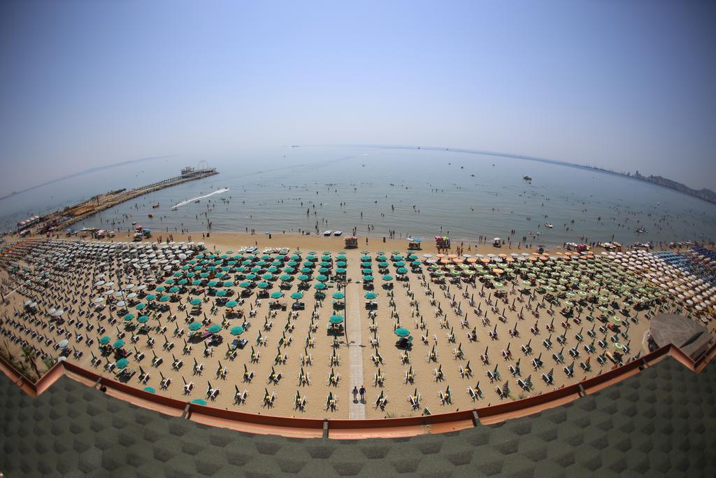 Gjykata e Durrësit, sekuestro për 3 kate pa leje të një hoteli