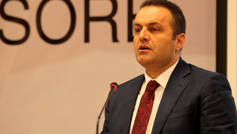 Adriatik Llalla nën hetim nga Durrësi/ Me sa para kaloi në kufi që nuk i deklaroi?