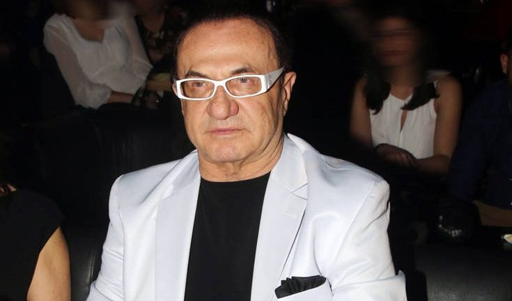 “Të marrin jetën”, kush janë grabitësit shqiptarë të këngëtarit dhe biznesmenit grek