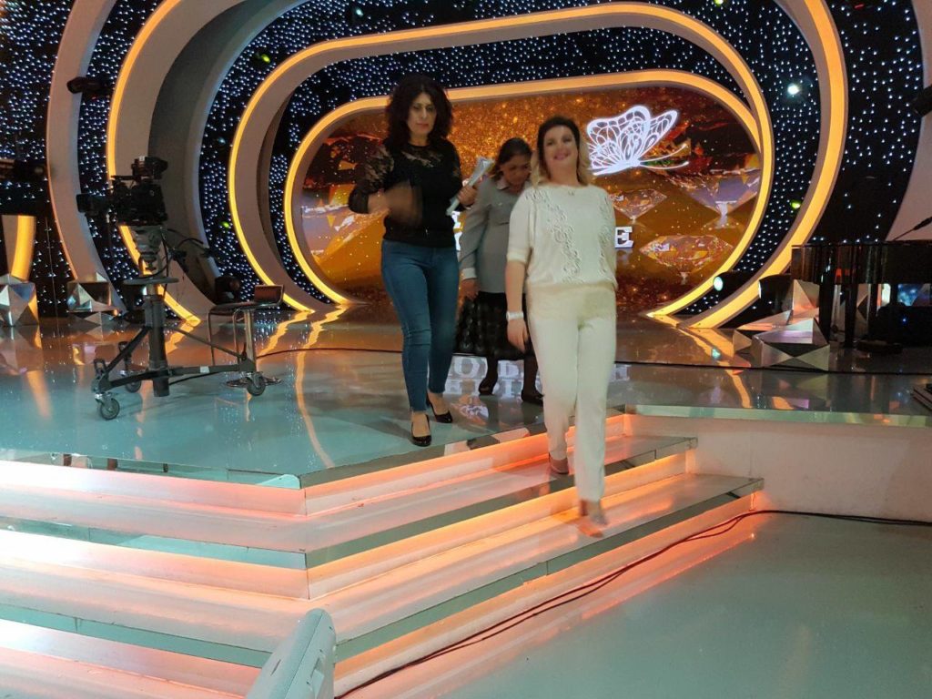 “Moj zonjë ma more burrin ti?”, përballja e fortë e dy grave që u martuan me të njëjtin person