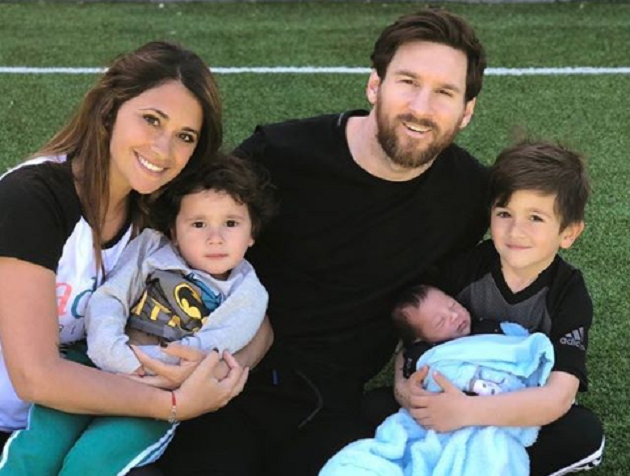 Messi tregon gjithë familjen për Pashkë, edhe Ciro-n e porsalindur