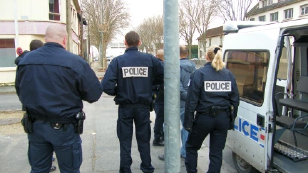 Vritet me armë 30-vjeçari shqiptar, fqinjët e gjejnë në oborr