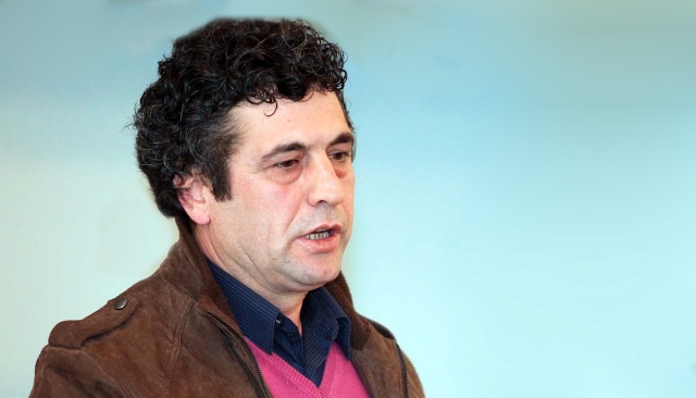 “Banal, këllirë, servil”! Agron Tufa sulmon ashpër Blendi Fevziun: S’të shkel kurrë në emision