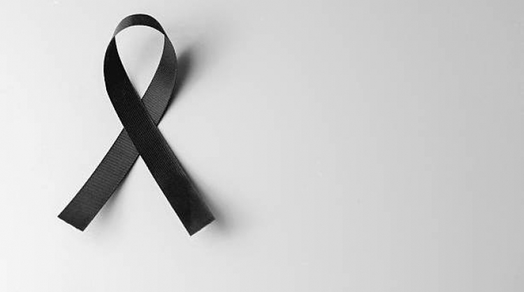 Vdes nga ataku në moshë të re reperi i njohur shqiptar! Reagimet prekëse të miqve të tij! (FOTO)