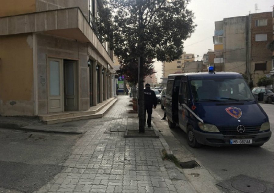 Plagosja e klientit në lokal/ Arrestohet pronari, në kërkim autori