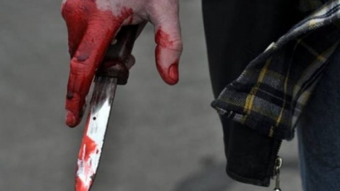 Sherr me thika mes të rinjve në Durrës, përfundon në spital 28-vjeçari