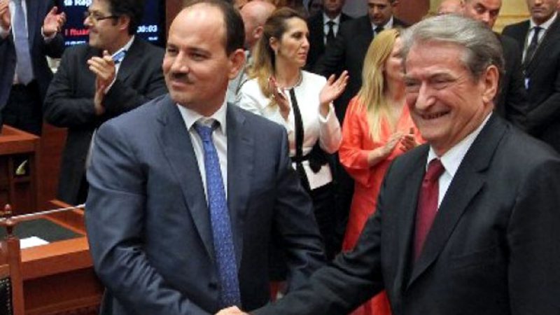 Tre “ish”, mungesat e mëdha në Këshillin e PD