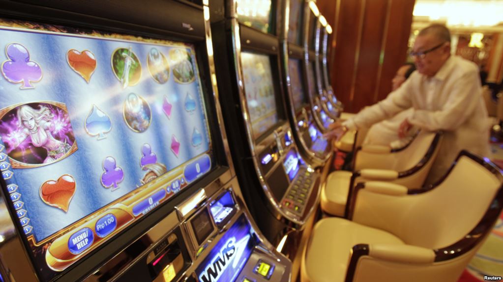 I varur nga bixhozi, 48-vjeçari kërkon të arrestohet për të “shpëtuar”