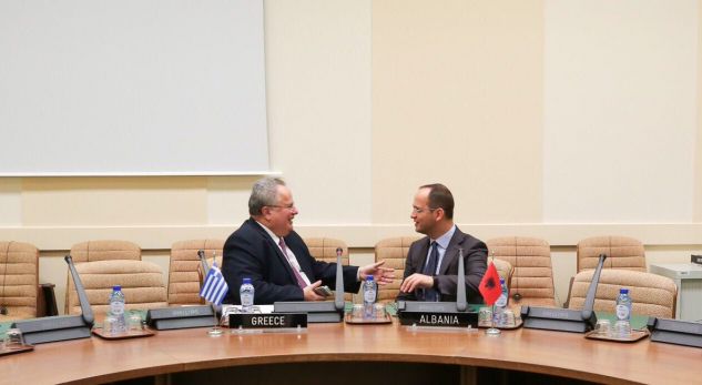 Bushati dhe Kotzias takohen sërish në Bruksel