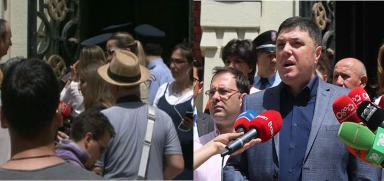 Prishja e Teatrit Kombëtar, artistët hyjnë në mbledhjen e Këshillit Bashkiak